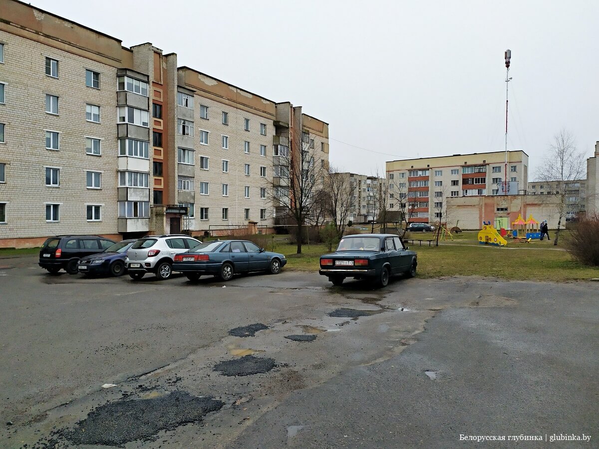код кормы гомельской области. img 20200306 141453 35. код кормы гомельской области фото. код кормы гомельской области-img 20200306 141453 35. картинка код кормы гомельской области. картинка img 20200306 141453 35. Корма́ (белор. Карма ) — городской посёлок, административный центр Кормянского района Гомельской области Белоруссии. Расположен на реке Сож при впадении в неё реки Кормянки в 110 км от Гомеля, 55 км от железнодорожной станции Рогачёв на линии Могилёв—Жлобин, автодорогами соединён с Чечерском и с автодорогами Бобруйск—Кричев и Гомель—Могилёв. Население 6,2 тыс. чел. (2006).
