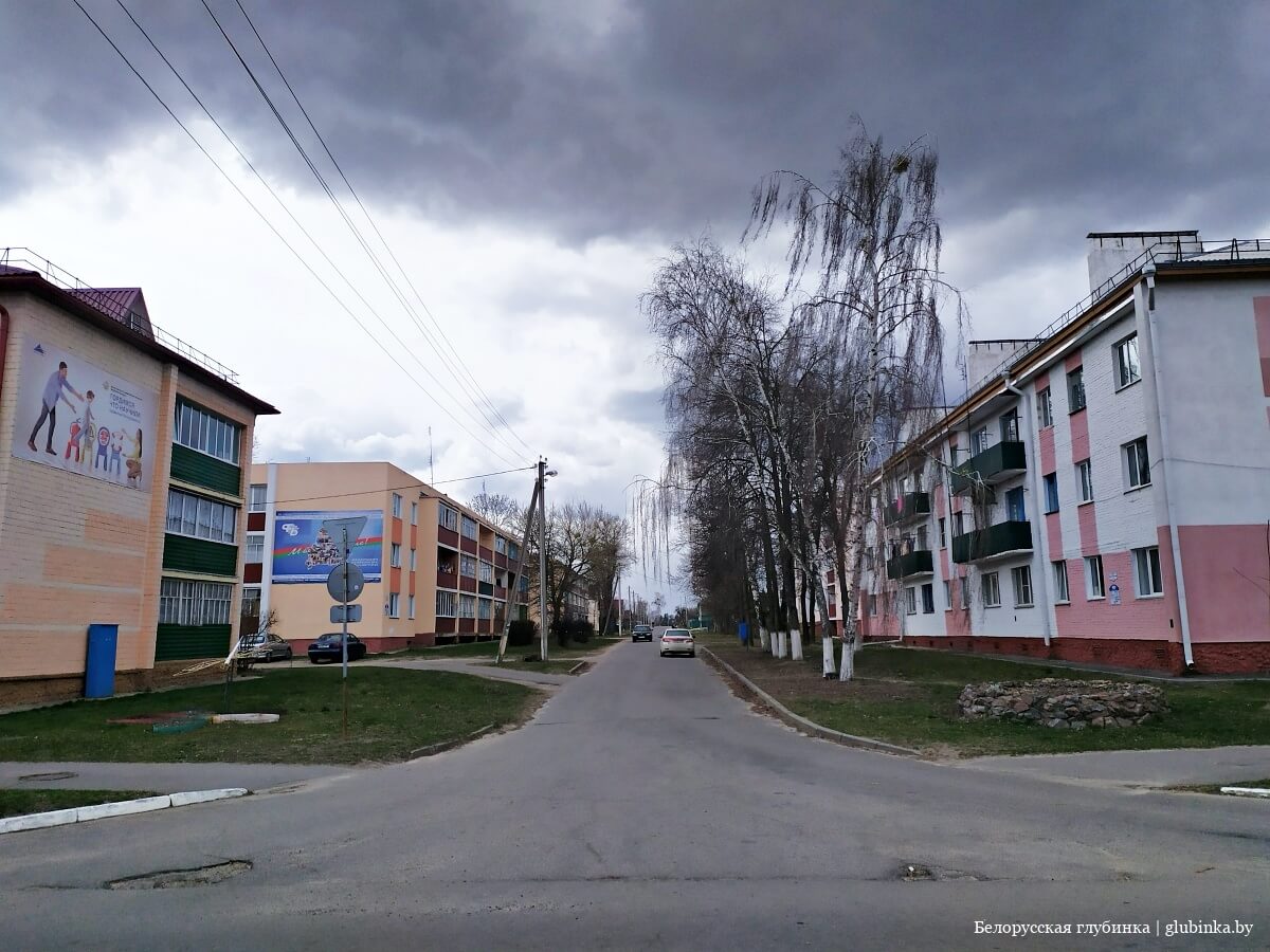 Поселок городского типа Лоев Гомельской области