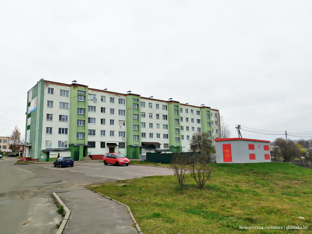 код березино минской области. img 20201111 162351 45. код березино минской области фото. код березино минской области-img 20201111 162351 45. картинка код березино минской области. картинка img 20201111 162351 45. Город Березино находится в центре Беларуси. Центр Березинского района Минской области стоит на реке Березина. От Минска его отделяет около ста километров. Через город проходит автотрасса Минск — Могилев. Когда на этом месте поселились люди — точно не известно, однако река Березина, которая являлась частью водного пути «из варяг в греки» указывает на то, что поселение здесь появилось как перевалочный пункт и торговый центр.